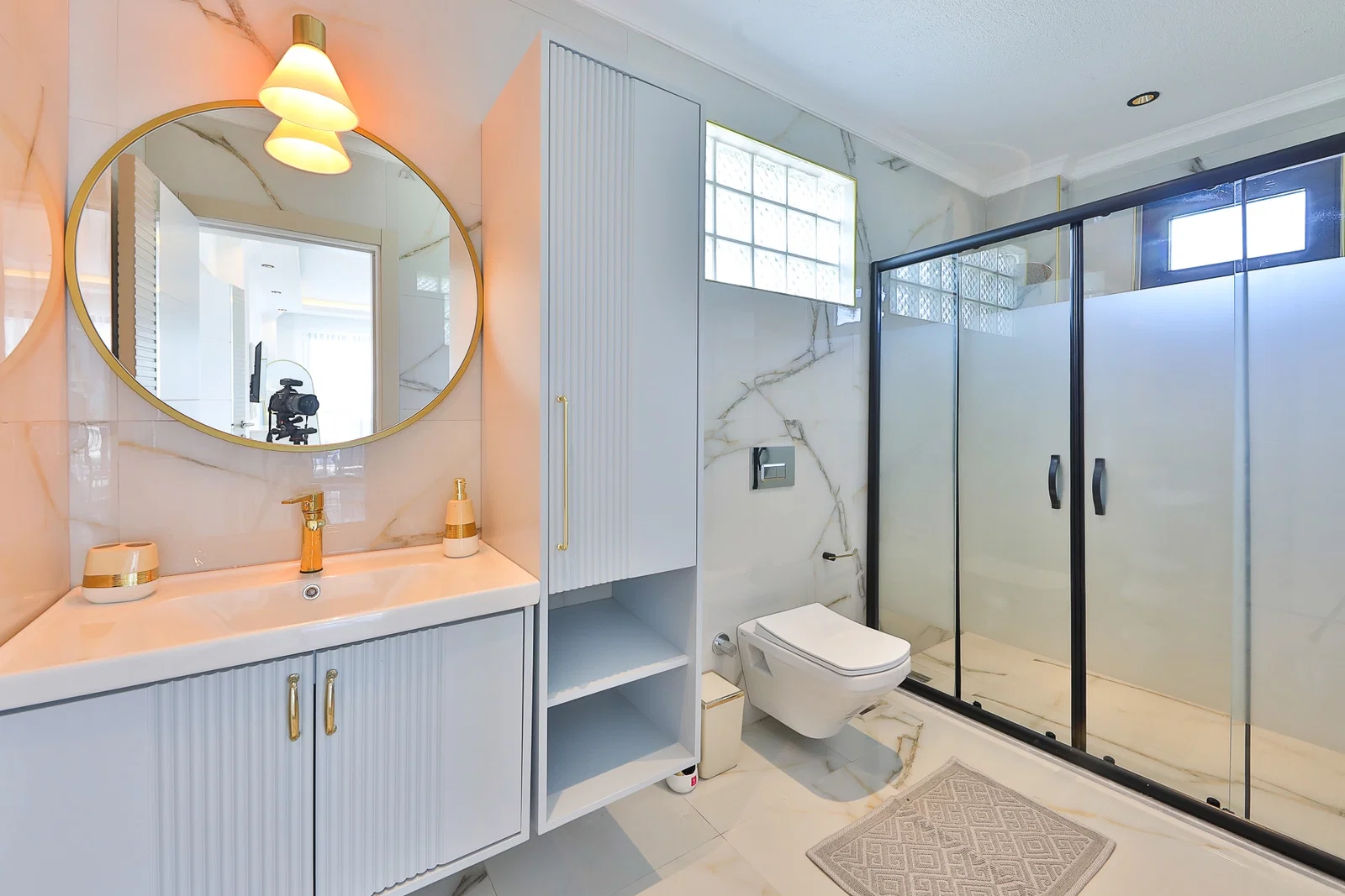 Sarıbelen’de Balayı Çiftlerine Uygun, Çocuk Havuzlu, 4 Kişilik, Kiralık Villa