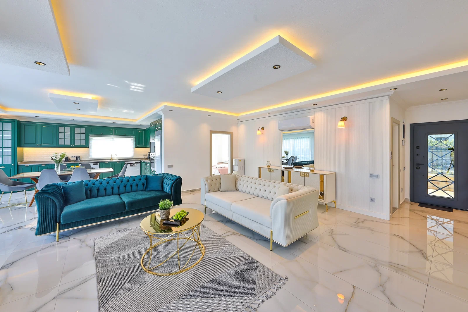 Sarıbelen’de Balayı Çiftlerine Uygun, Çocuk Havuzlu, 4 Kişilik, Kiralık Villa