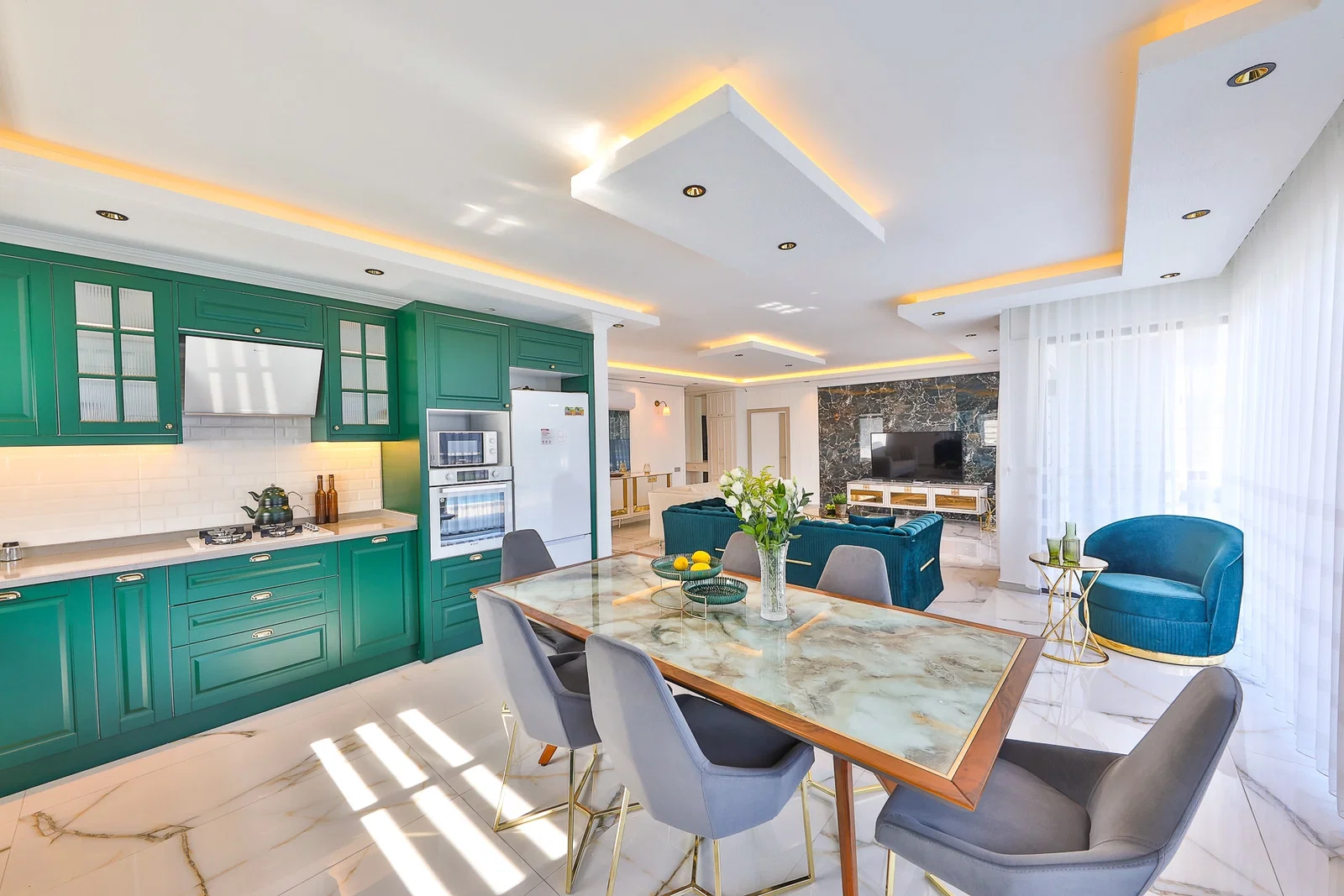 Sarıbelen’de Balayı Çiftlerine Uygun, Çocuk Havuzlu, 4 Kişilik, Kiralık Villa