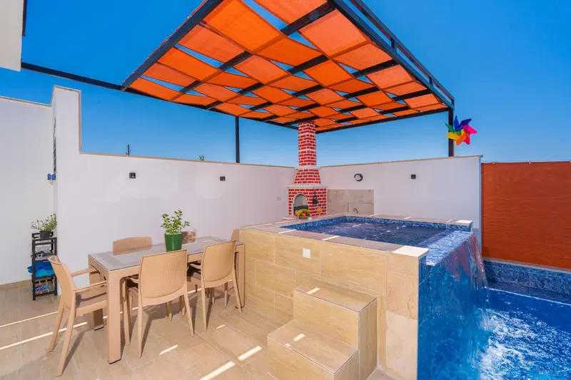 Üzümlü’de balayı kiralık villa, fotoğraf 6