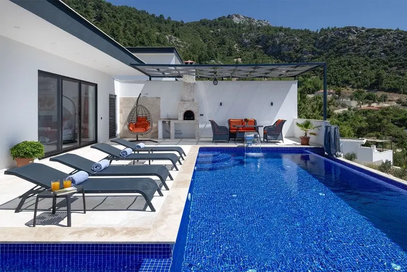 İslamlar’da ısıtmalı havuzlu kiralık villa, fotoğraf 2