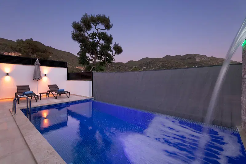 İslamlar’da korunaklı havuzlu kiralık villa, fotoğraf 8