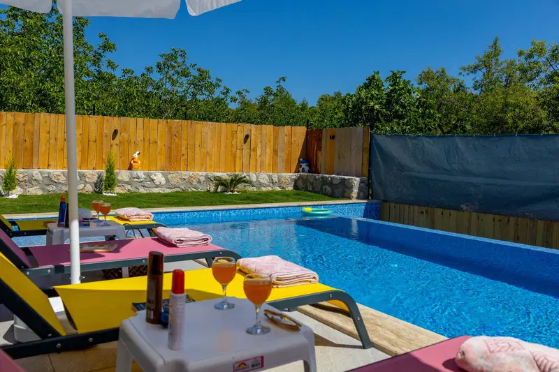 Sarıbelen’de muhafazakar kiralık villa, fotoğraf 7