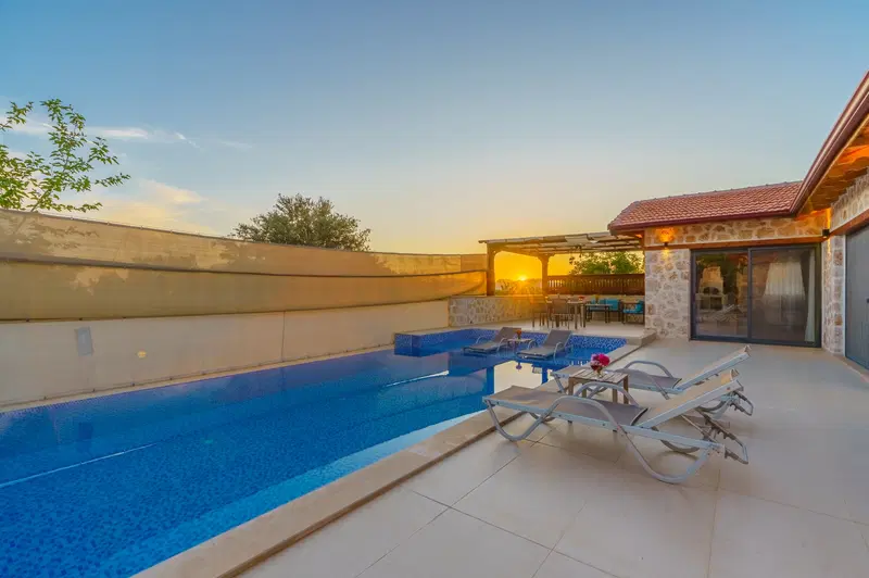 Üzümlü’de balayı kiralık villa, fotoğraf 7