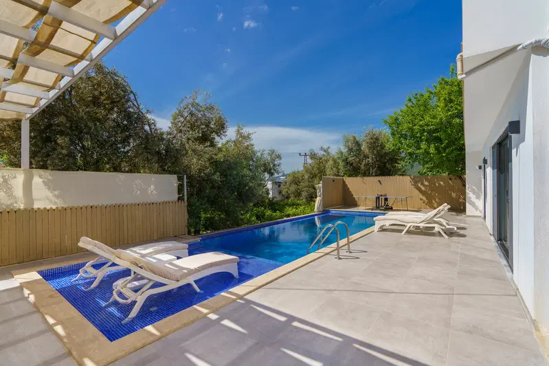 Üzümlü’de bahçeli kiralık villa, fotoğraf 4