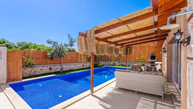 Kaş’ta özel havuzlu kiralık villa, fotoğraf 4