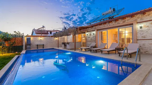 Kaş’ta balayı kiralık villa, fotoğraf 5
