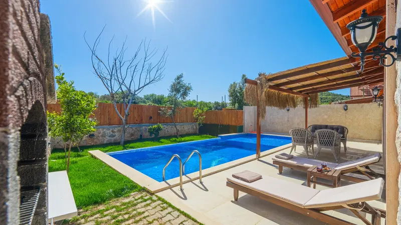 Kaş’ta jakuzili kiralık villa, fotoğraf 2