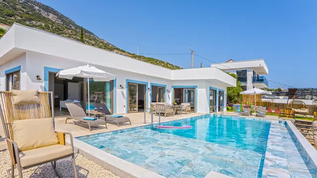 Kaş’ta bahçeli kiralık villa, fotoğraf 3