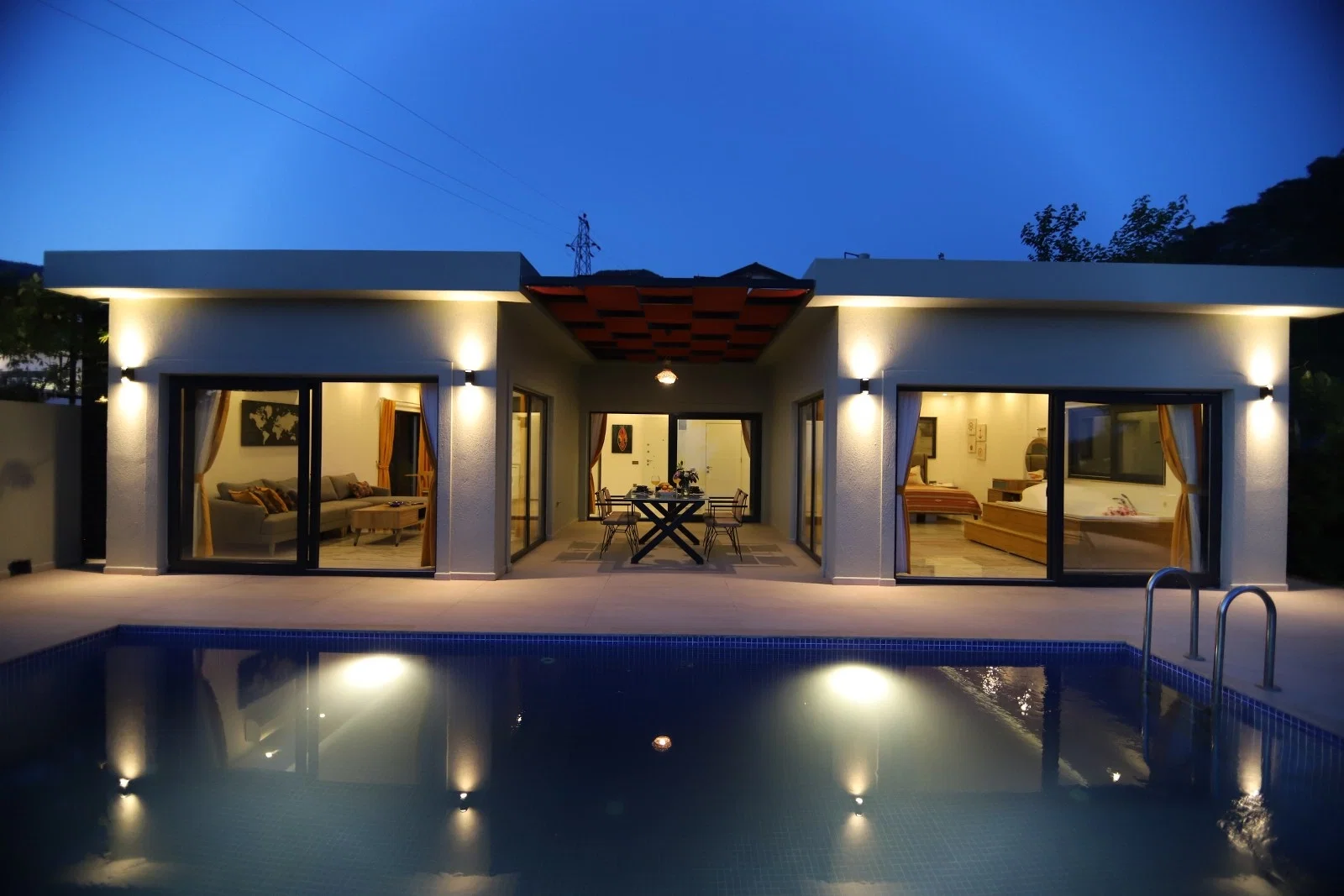 İslamlar’da Balayı Çiftlerine Uygun, Korunaklı Havuzlu, 1 Yatak Odalı, Ekonomik Villa