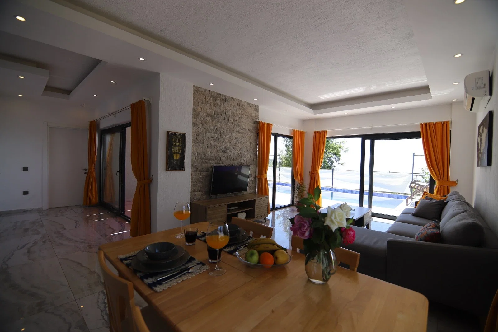 İslamlar’da Balayı Çiftlerine Uygun, Korunaklı Havuzlu, 1 Yatak Odalı, Ekonomik Villa