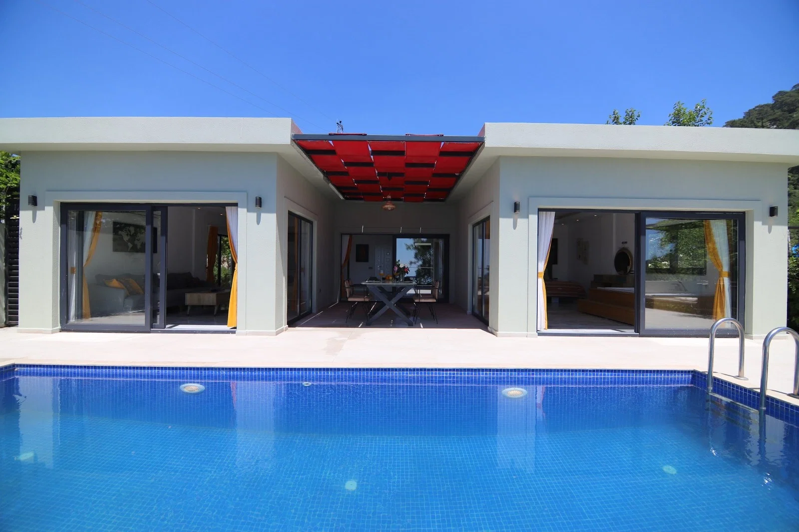 İslamlar’da Balayı Çiftlerine Uygun, Korunaklı Havuzlu, 1 Yatak Odalı, Ekonomik Villa