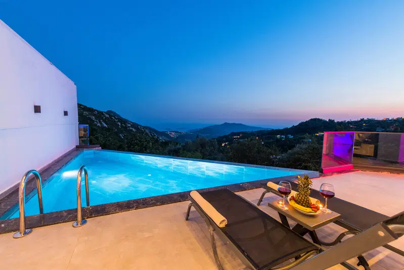 İslamlar’da korunaklı havuzlu kiralık villa, fotoğraf 8