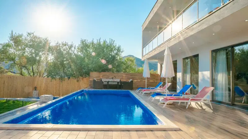 Sarıbelen’de jakuzili kiralık villa, fotoğraf 3