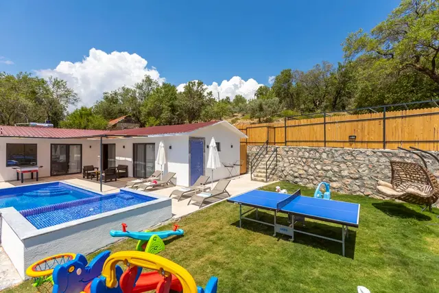 Sarıbelen’de jakuzili kiralık villa, fotoğraf 2