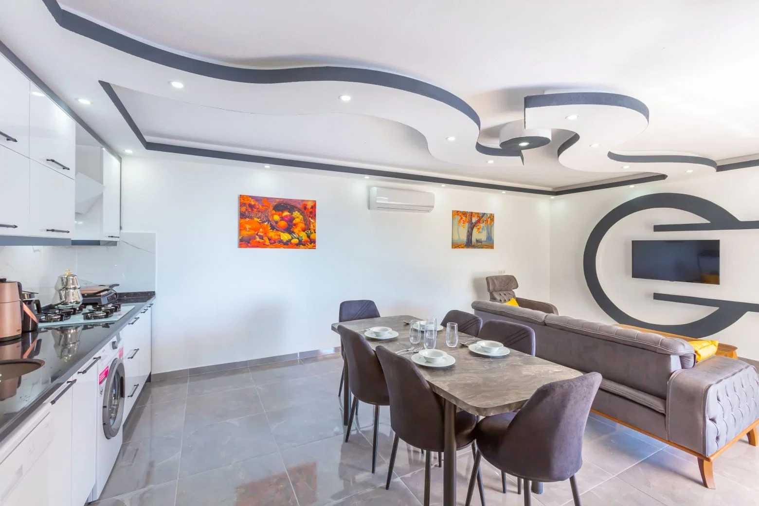 Sarıbelen’de Balayı Çiftlerine Uygun, Çocuk Havuzlu, 2 Yatak Odalı, Ekonomik Villa