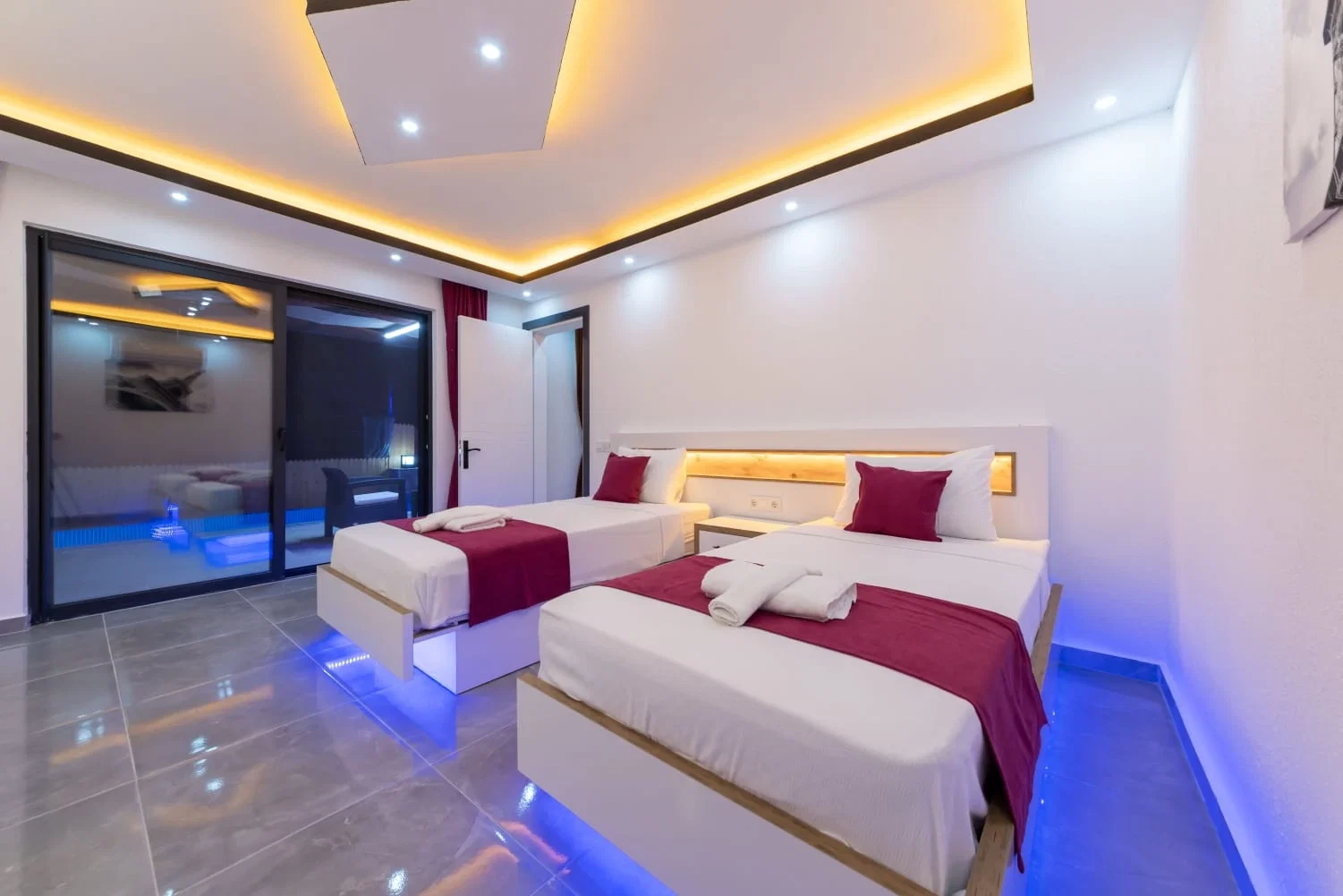 Sarıbelen’de Balayı Çiftlerine Uygun, Çocuk Havuzlu, 2 Yatak Odalı, Ekonomik Villa