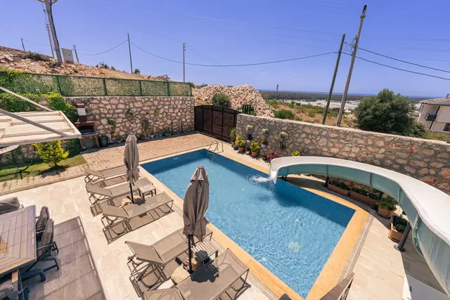 Fethiye’de bahçeli kiralık villa, fotoğraf 4