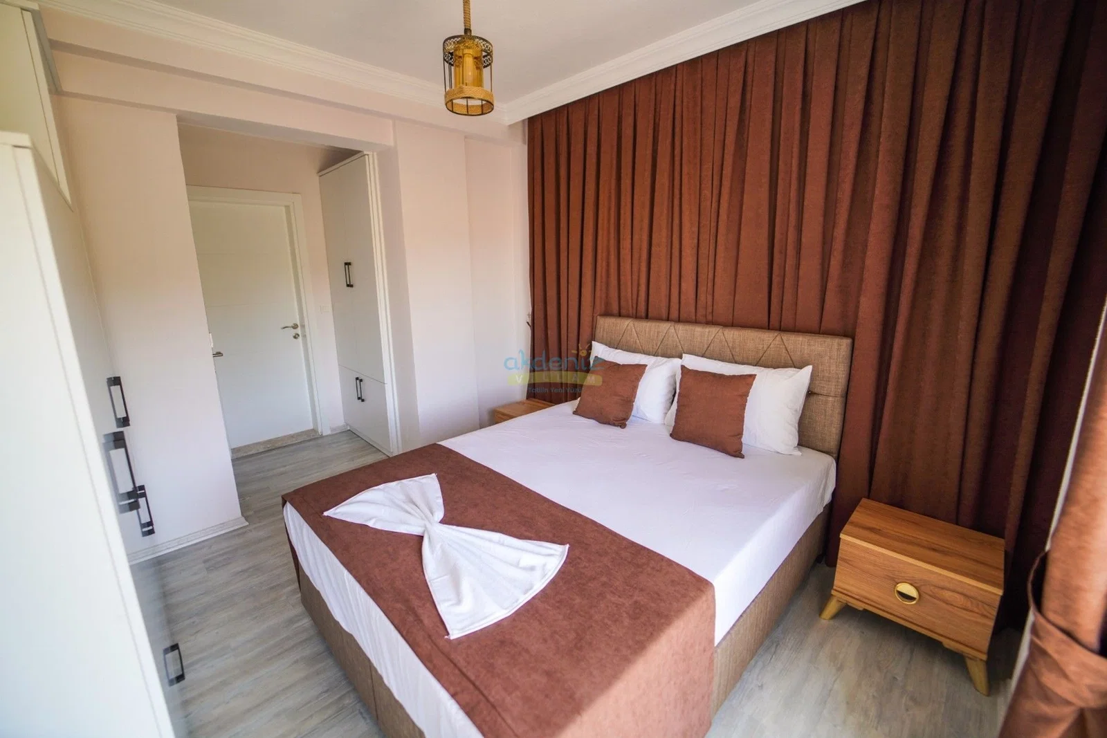 Fethiye’de Huzurlu, Korunaklı Havuzlu, 4 Yatak Odalı, Kiralık Villa