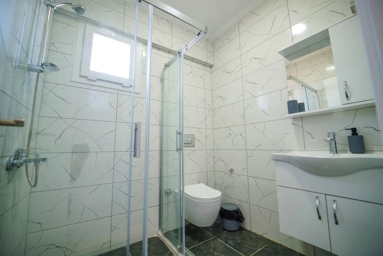 Fethiye’de Huzurlu, Korunaklı Havuzlu, 4 Yatak Odalı, Ekonomik Villa