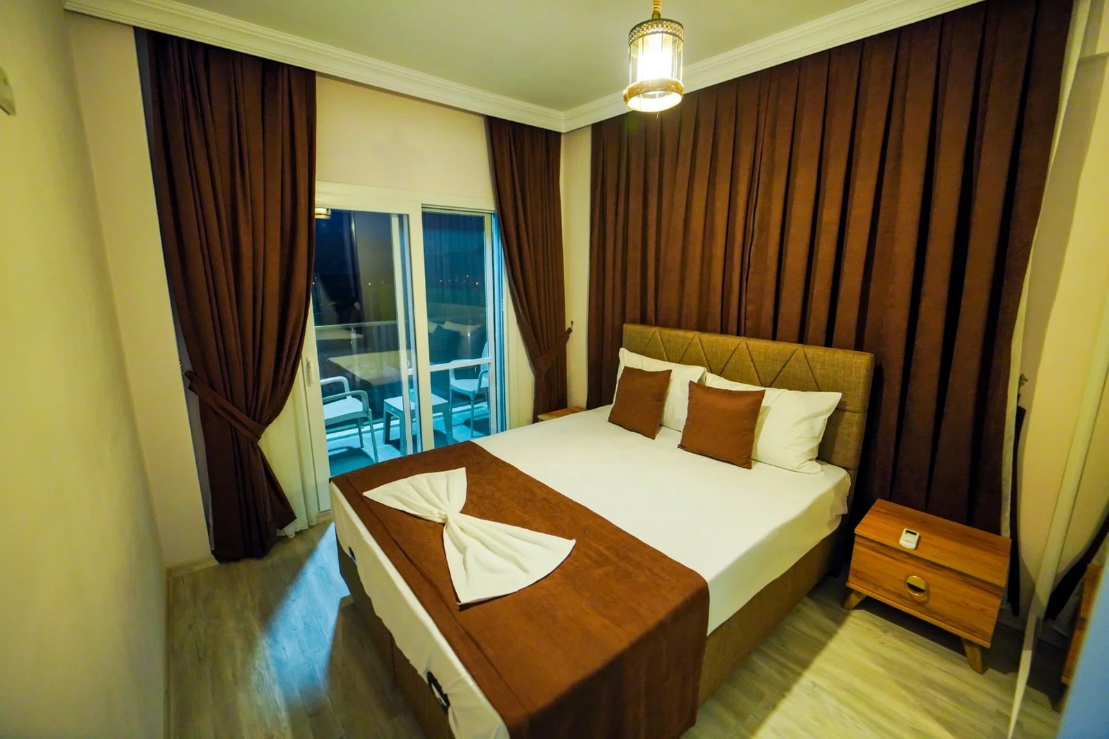 Fethiye’de Huzurlu, Korunaklı Havuzlu, 4 Yatak Odalı, Ekonomik Villa