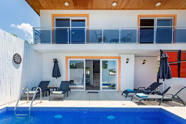İslamlar’da özel havuzlu kiralık villa, fotoğraf 5