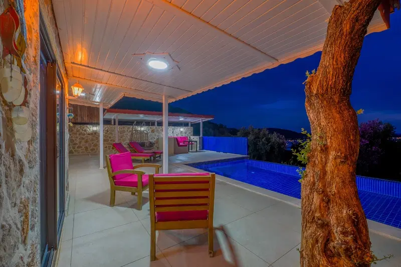 Üzümlü’de balayı kiralık villa, fotoğraf 6