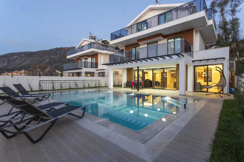 Fethiye’de doğa manzaralı kiralık villa, fotoğraf 7
