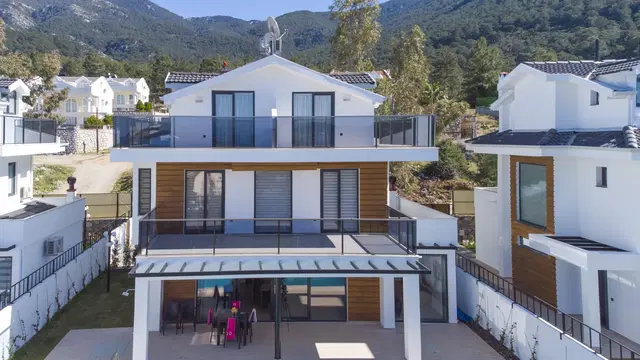 Fethiye’de çocuk havuzlu kiralık villa, fotoğraf 2