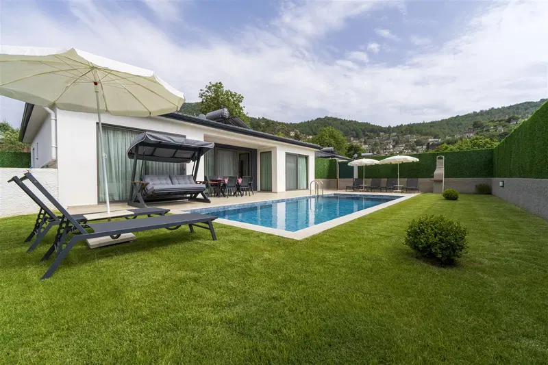 Fethiye’de bahçeli kiralık villa, fotoğraf 7