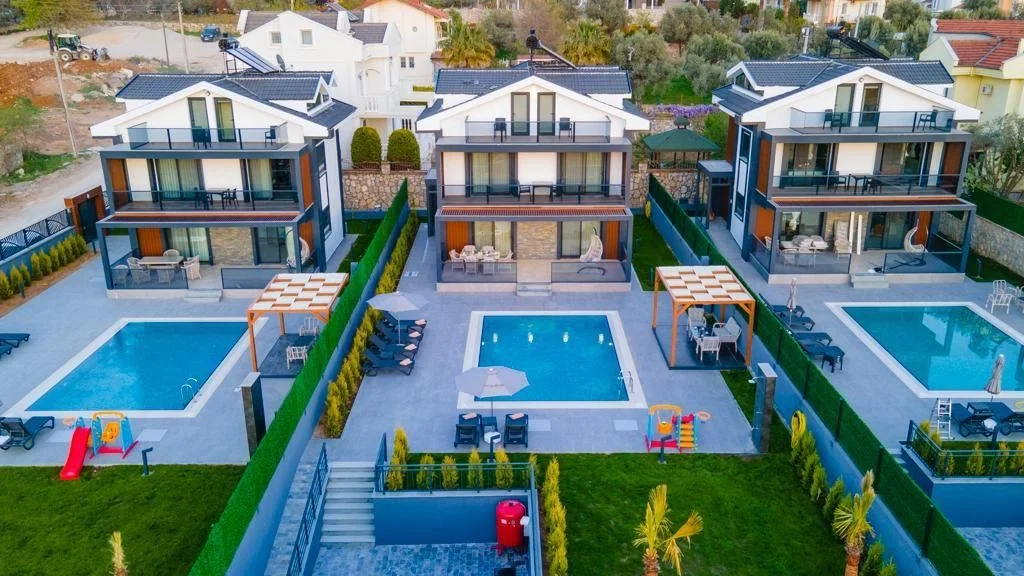 Fethiye’de Huzurlu, Korunaklı Havuzlu, 8 Kişilik, Lüks Villa