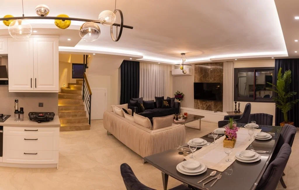 Fethiye’de Huzurlu, Korunaklı Havuzlu, 8 Kişilik, Lüks Villa