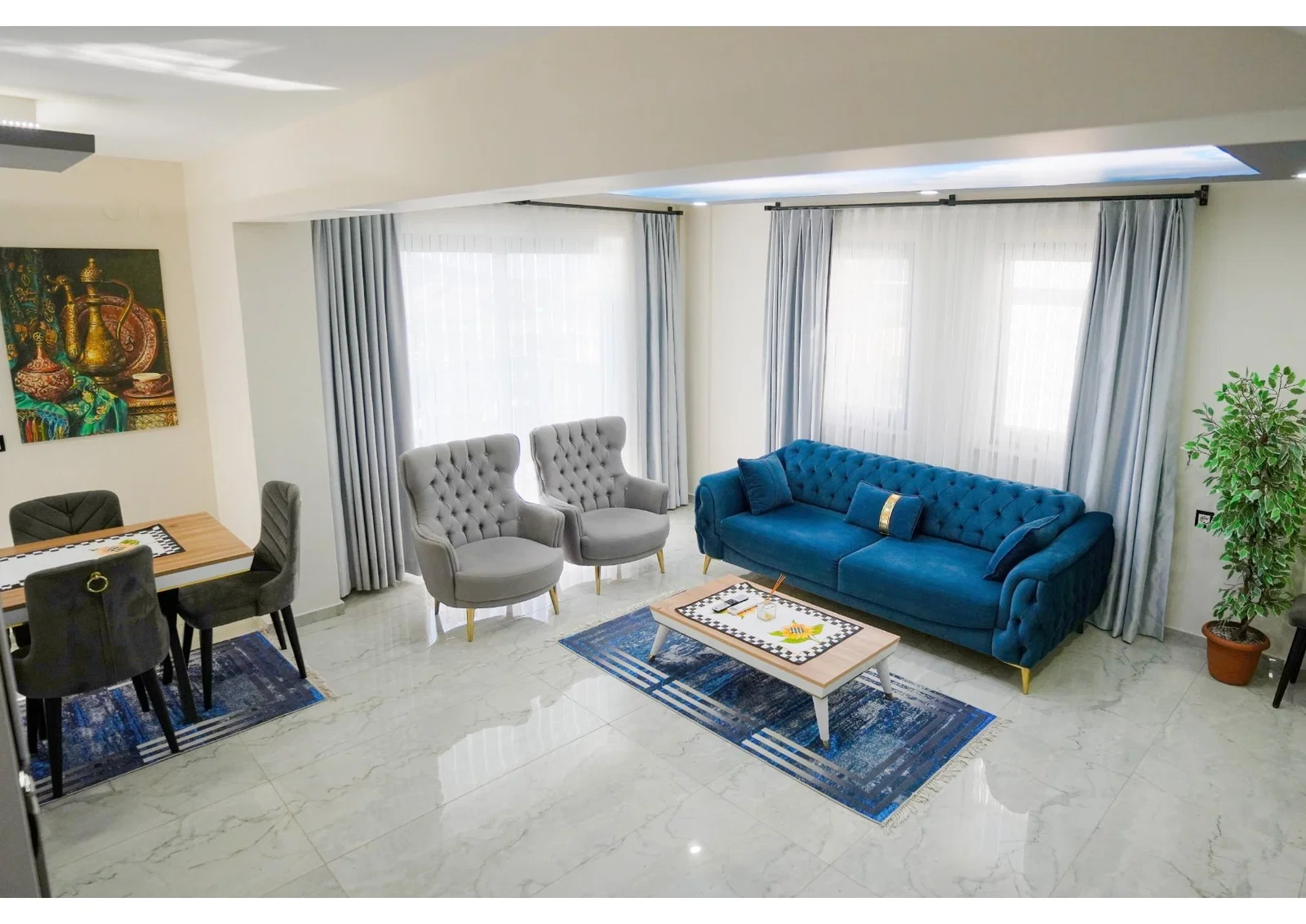 Fethiye’de Sakin Konumda, Isıtmalı Havuzlu, 4 Yatak Odalı, Lüks Villa