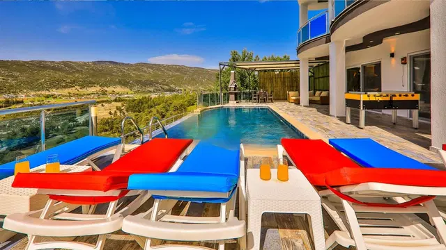 Sarıbelen’de bahçeli kiralık villa, fotoğraf 3