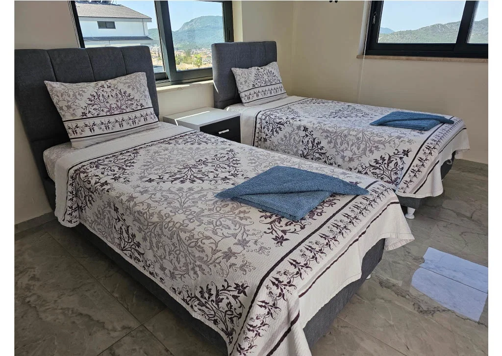 Fethiye’de Sakin Konumda, Isıtmalı Havuzlu, 4 Yatak Odalı, Lüks Villa