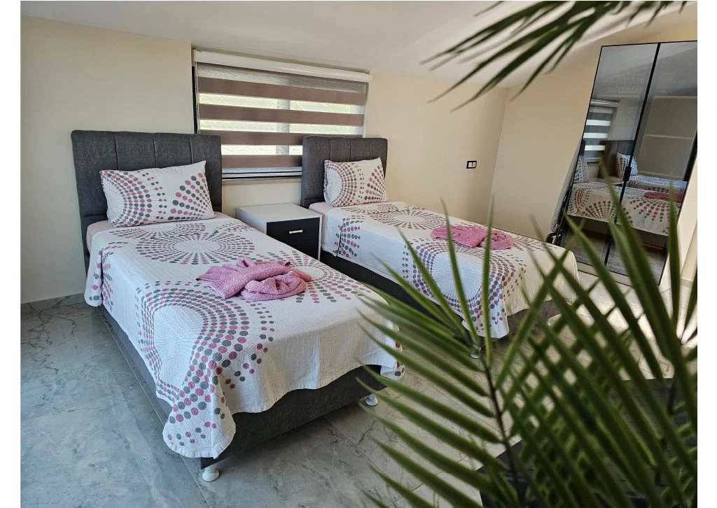 Fethiye’de Sakin Konumda, Isıtmalı Havuzlu, 4 Yatak Odalı, Lüks Villa