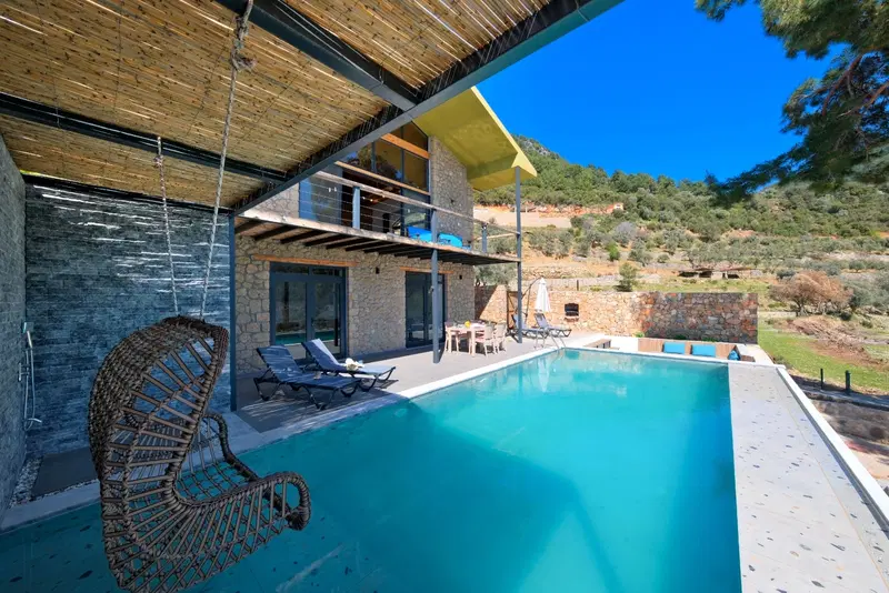 Fethiye’de doğa manzaralı kiralık villa, fotoğraf 5