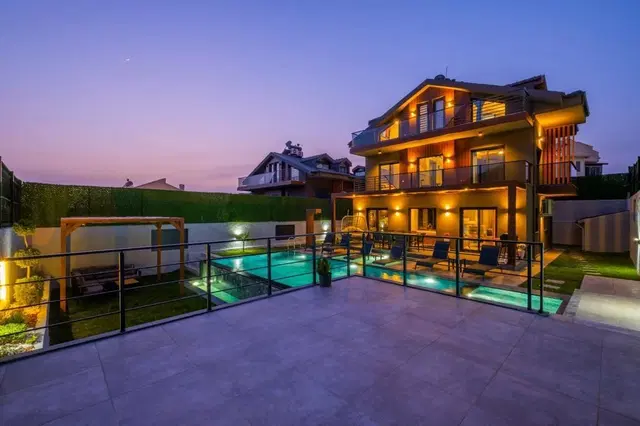Fethiye’de jakuzili kiralık villa, fotoğraf 2