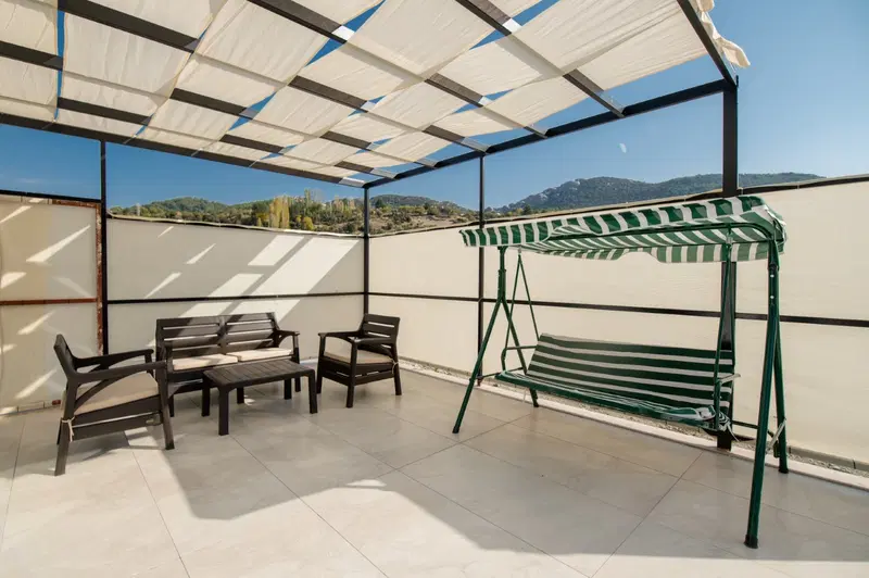 Sarıbelen’de doğa manzaralı kiralık villa, fotoğraf 3