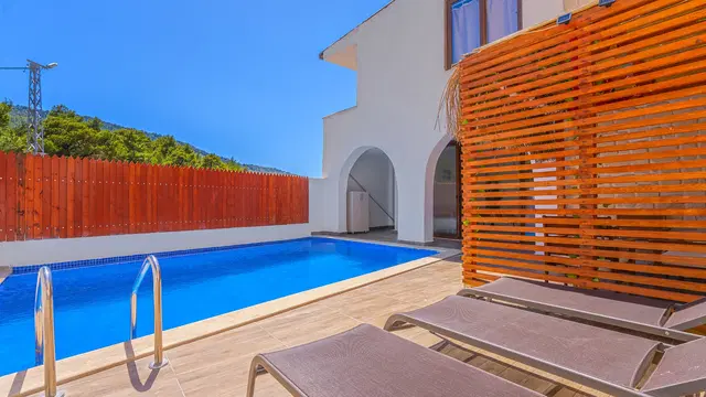 Sarıbelen’de doğa manzaralı kiralık villa, fotoğraf 3