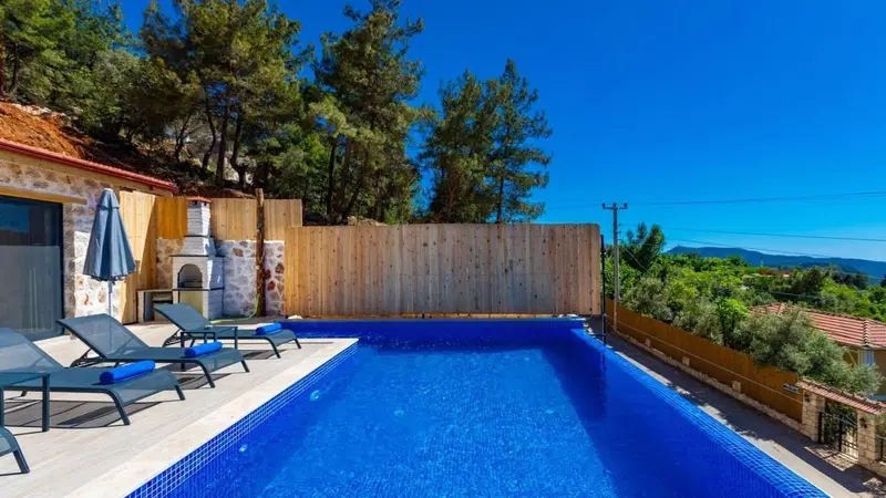 Üzümlü’de bahçeli kiralık villa, fotoğraf 4