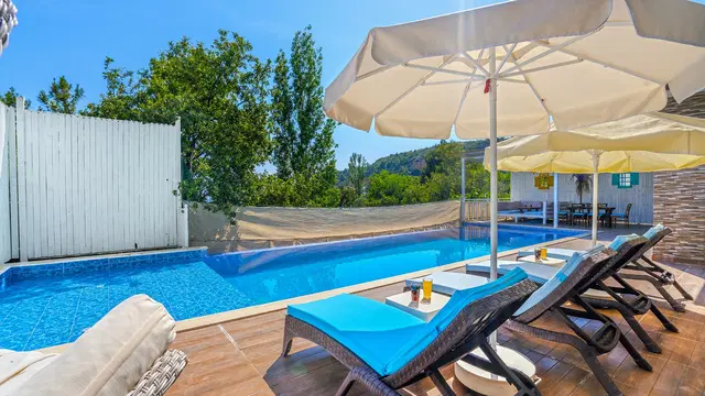 İslamlar’da doğa manzaralı kiralık villa, fotoğraf 3