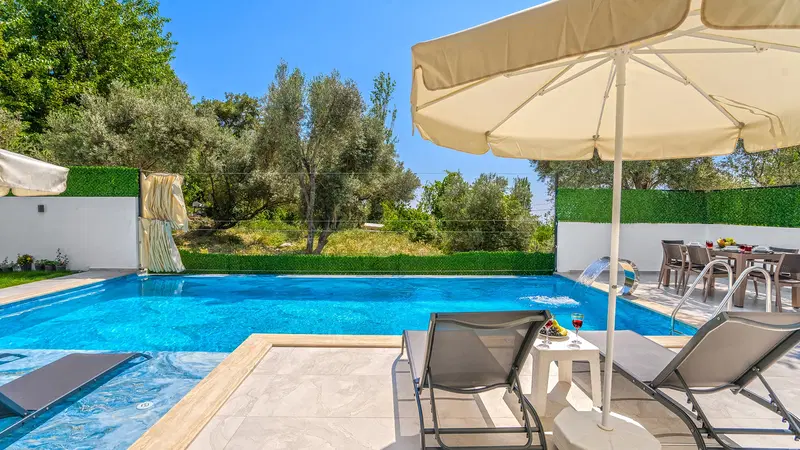 İslamlar’da jakuzili kiralık villa, fotoğraf 8