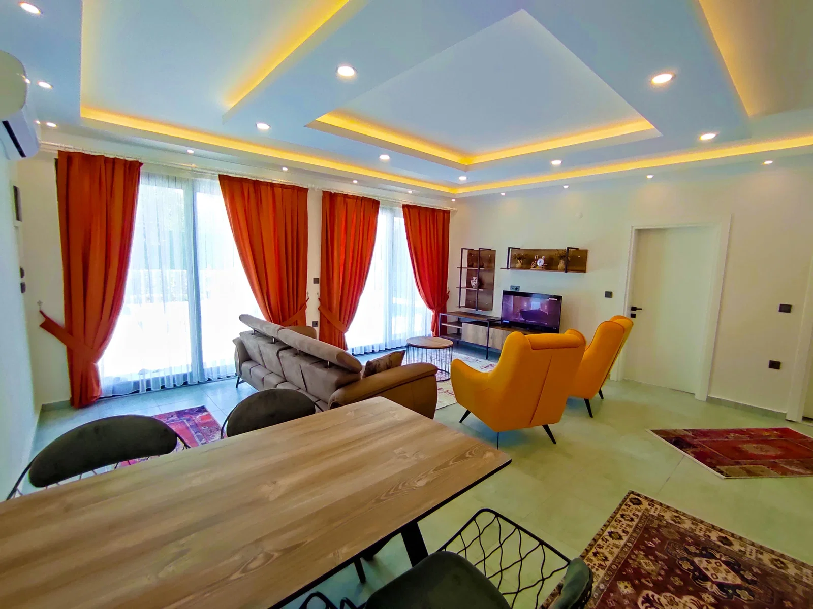 Fethiye’de Balayı Çiftlerine Uygun, Korunaklı Havuzlu, 2 Kişilik, Kiralık Villa