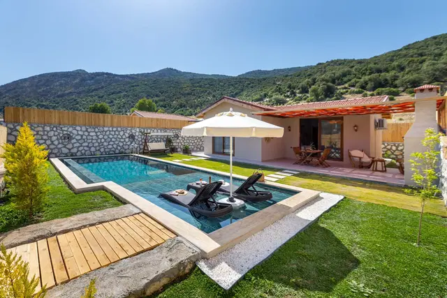 Sarıbelen’de jakuzili kiralık villa, fotoğraf 2