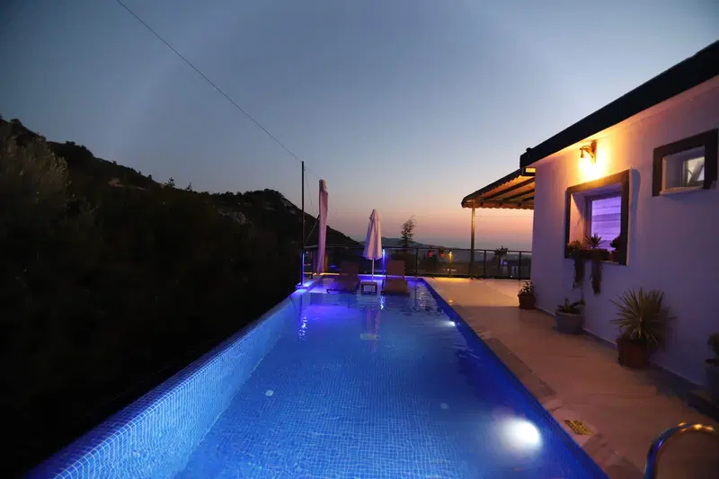 İslamlar’da korunaklı havuzlu kiralık villa, fotoğraf 6