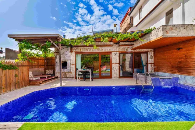 İslamlar’da jakuzili kiralık villa, fotoğraf 3