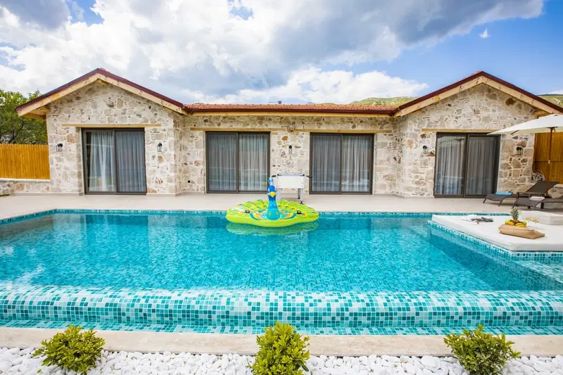 Sarıbelen’de doğa manzaralı kiralık villa, fotoğraf 3