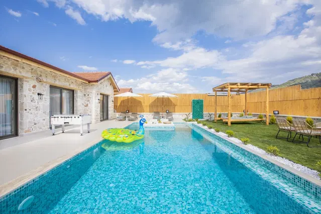 Sarıbelen’de jakuzili kiralık villa, fotoğraf 2