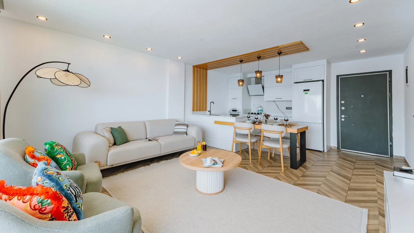Kaş’ta Deniz Manzaralı, Özel Havuzlu, 2 Kişilik, Lüks Villa